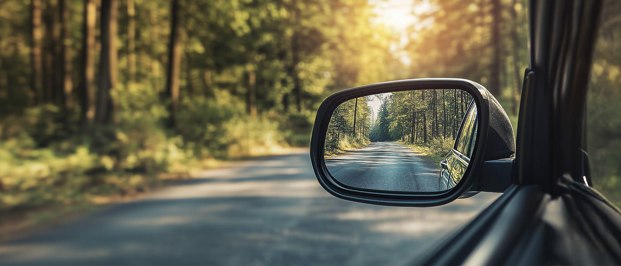 Reflecting Excellence: Make Product Descriptions Better with ContentHubGPT
